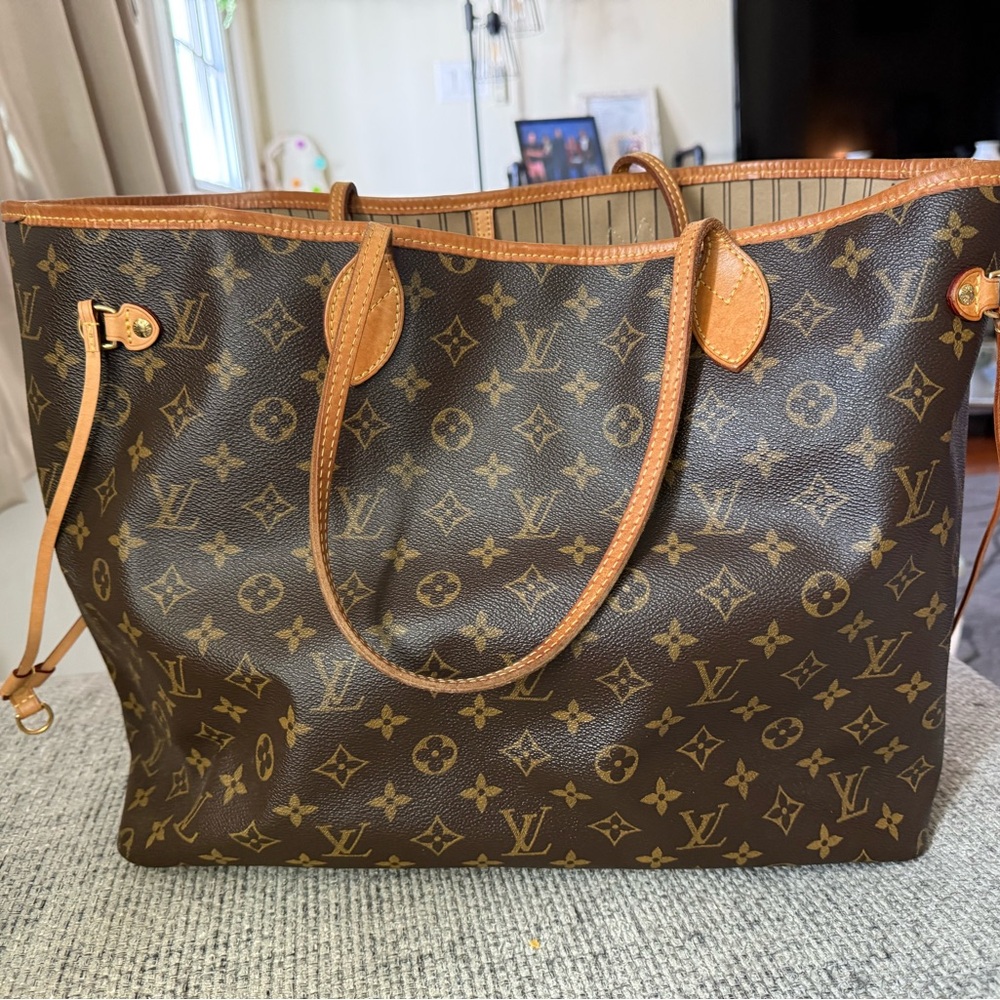 Louis Vuitton Classic Brown Monogram Tote